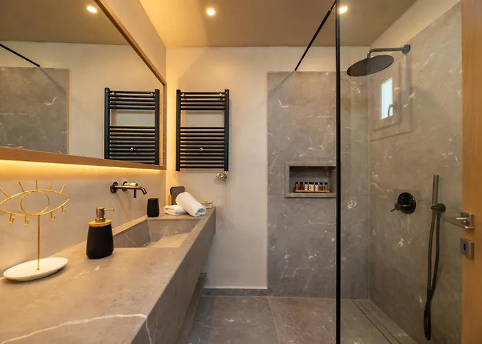 Aronia Glow Tatil Evi Imerovigli (Santorini)