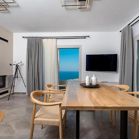 בית נופש Aronia Glow